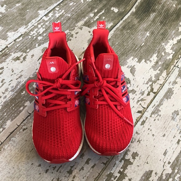 ADIDAS Ultra Boost Red shoe 8.5 42 lunar New year main image 9